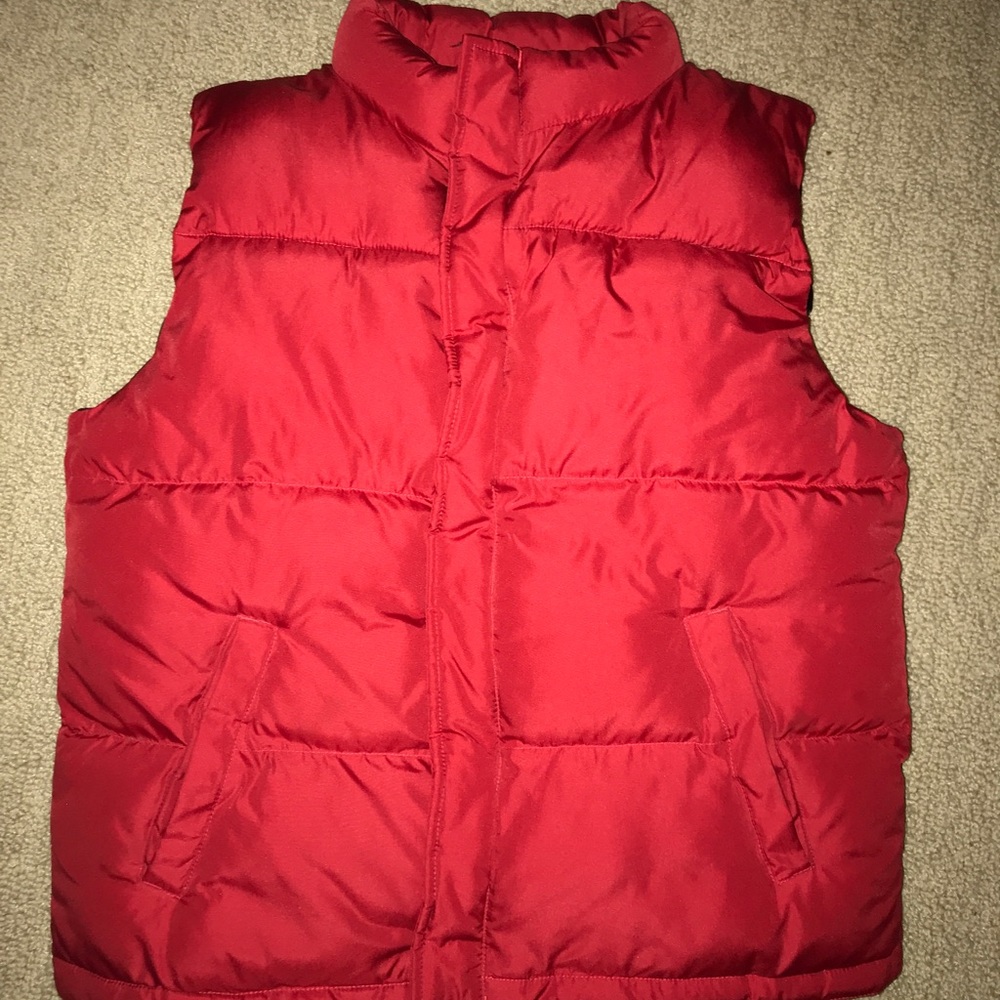 Red Outdoors Sport Puffer Vest